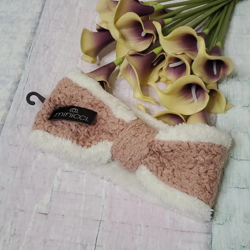 NWT Minicci Faux Fur Lined Headband